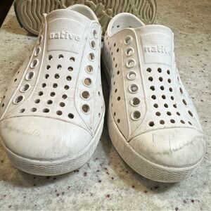 Native Shoes Size Toddler 8